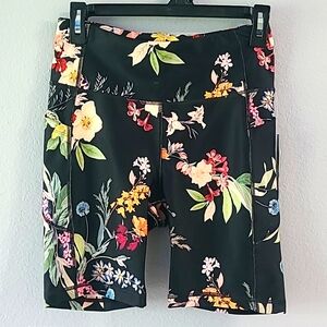 Tahari Sport Women's Shorts